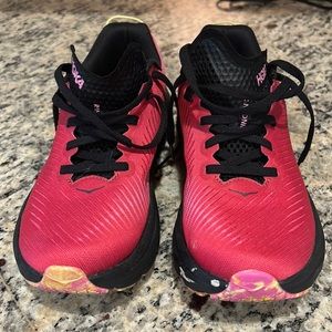 Rincon 3 Hoka. Purchased in august 2023. Tiny bit of paint near front.